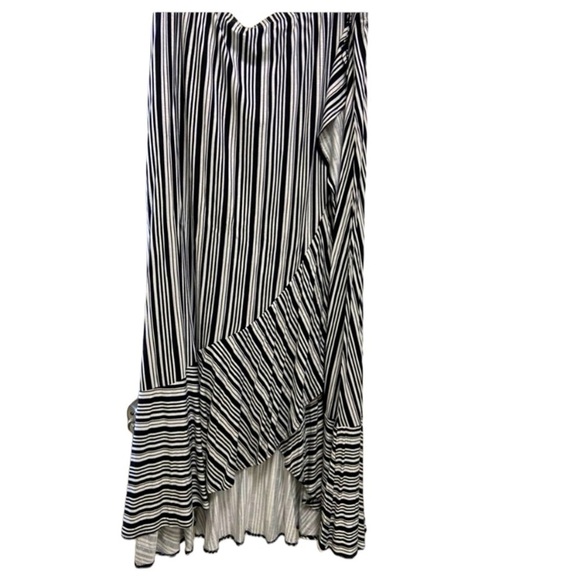 Concepts NY sz XL black and white striped skirt - Picture 1 of 5